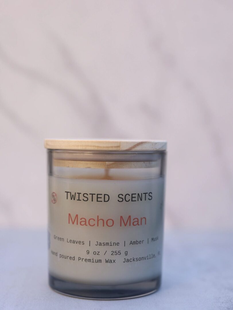 Green leaves and jasmine candle scent